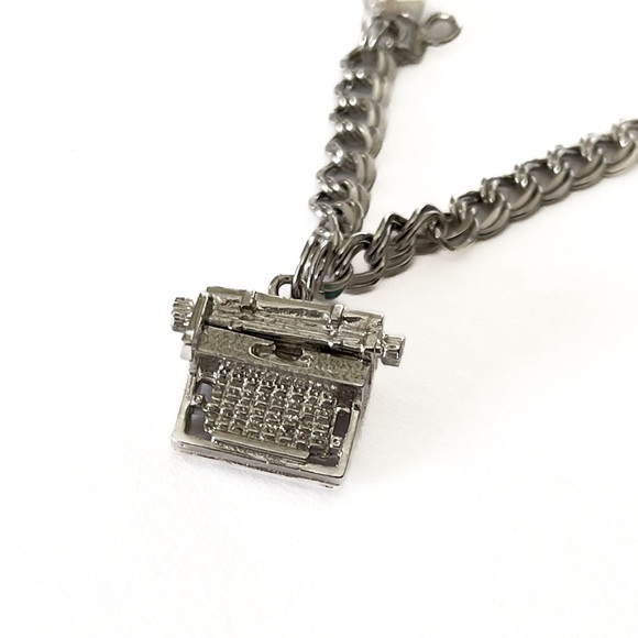 VTG Sterling Silver Charm Bracelet with 3 charms - Picture 6 of 7